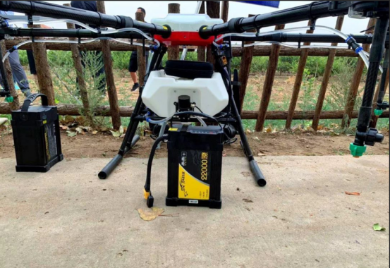 植保無人機(jī)及電池 植保無人機(jī)及電池